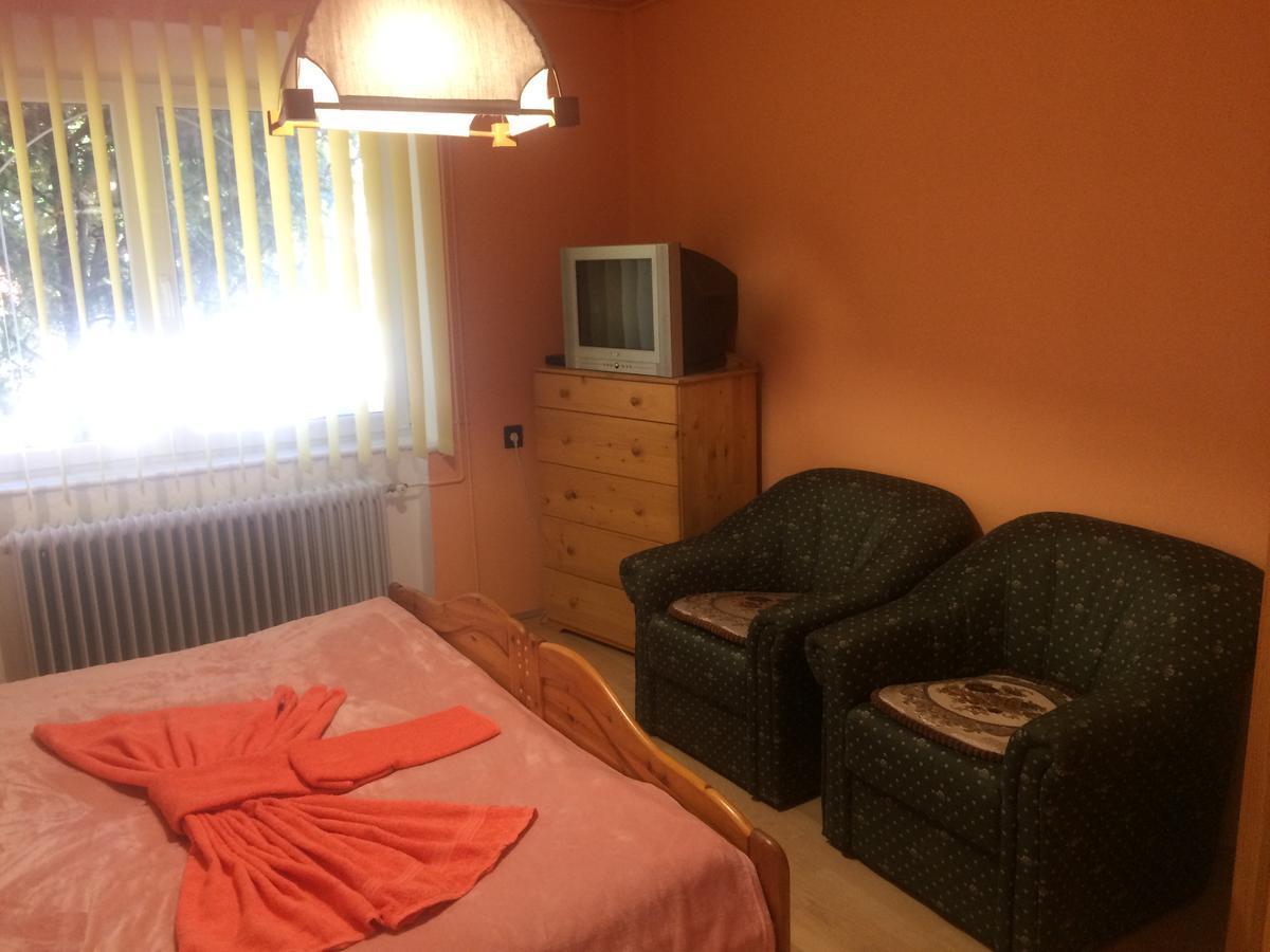 Friends Villa Apartments 2 Hévíz Екстериор снимка
