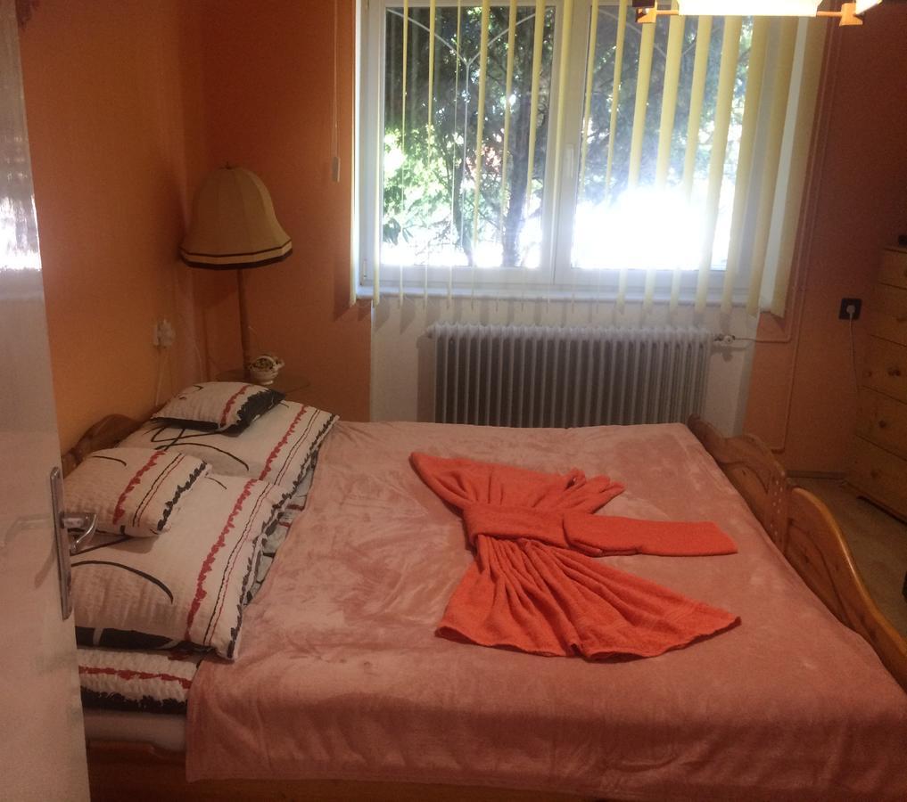 Friends Villa Apartments 2 Hévíz Екстериор снимка