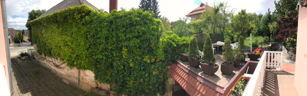 Friends Villa Apartments 2 Hévíz Екстериор снимка