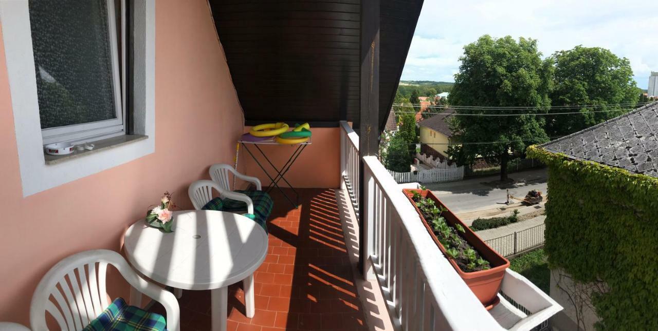 Friends Villa Apartments 2 Hévíz Екстериор снимка